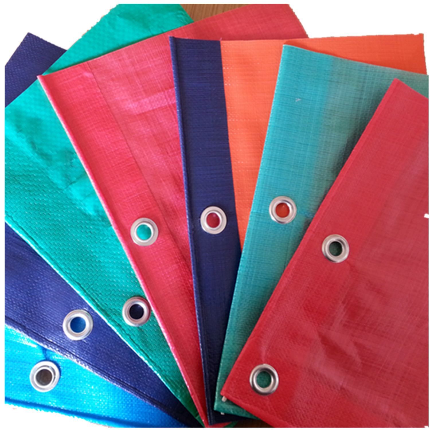 Conas tarpaulin PE a úsáid agus a chothabháil?